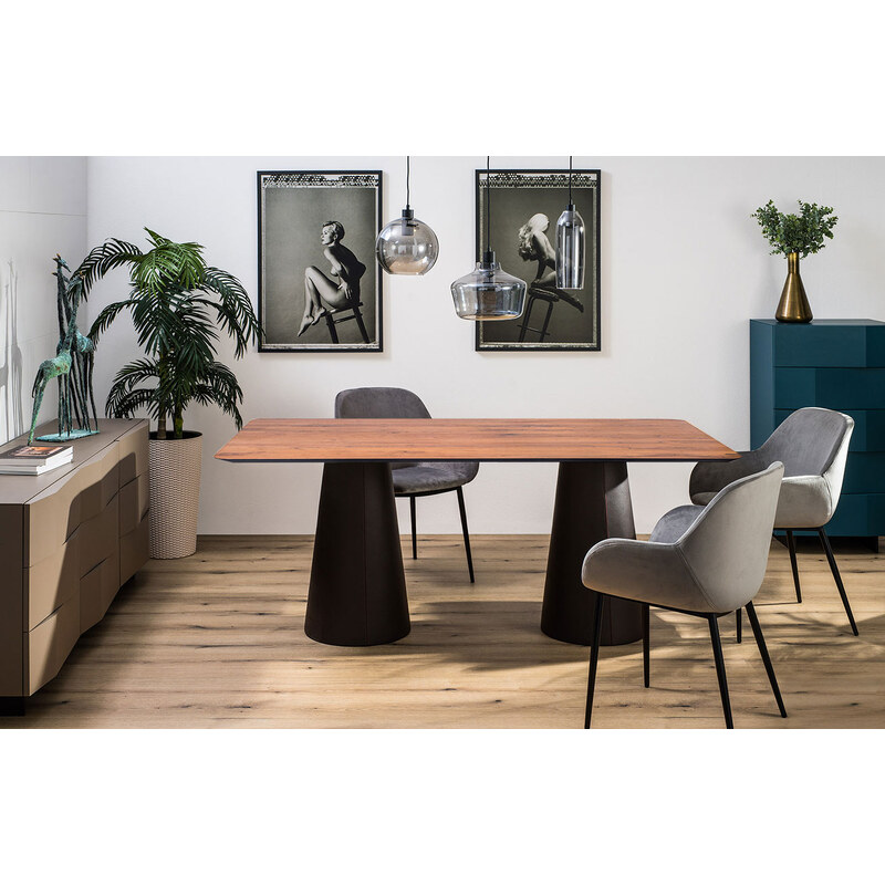 Hnědý dubový jídelní stůl Marco Barotti 180 x 90 cm s koženou podnoží