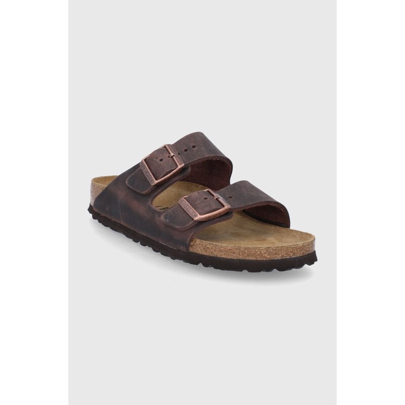 Kožené pantofle Birkenstock Arizona dámské, hnědá barva, 52533-Oil.hab