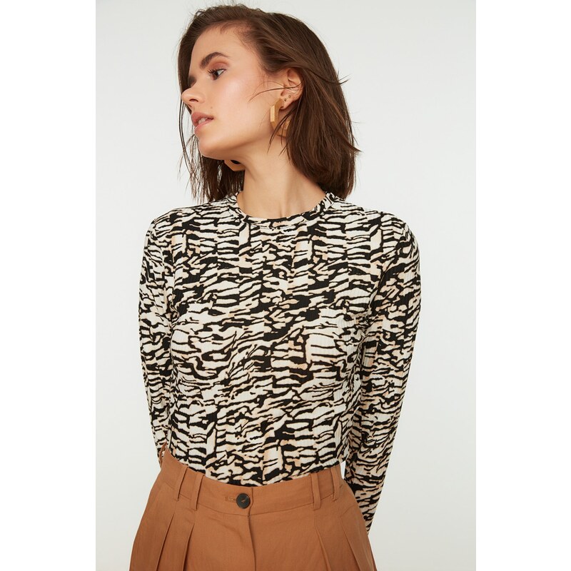 Trendyol Brown Patterned Fitted Crew Neck Crop Stretch Knitted Blouse