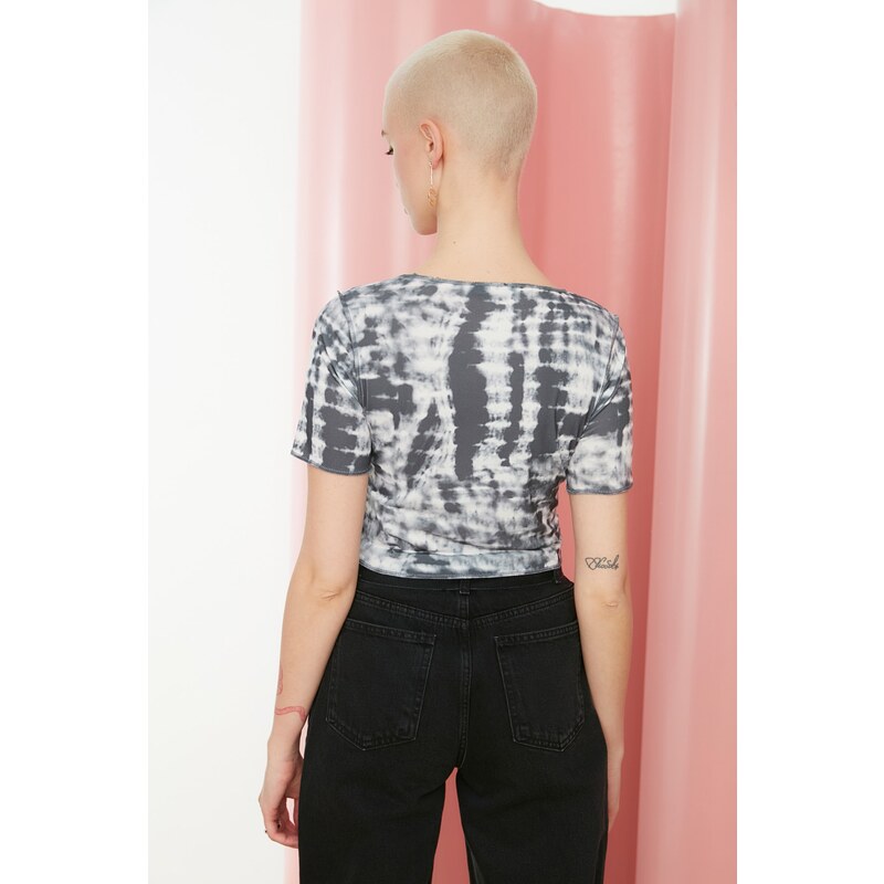 Trendyol Anthracite Tie-Dye Printed Fitted/Skinned Crop Crewneck Flexible Knitted Blouse