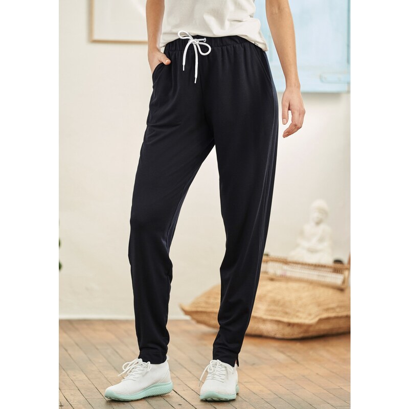 bonprix Lehké joggingové kalhoty s viskózou Černá
