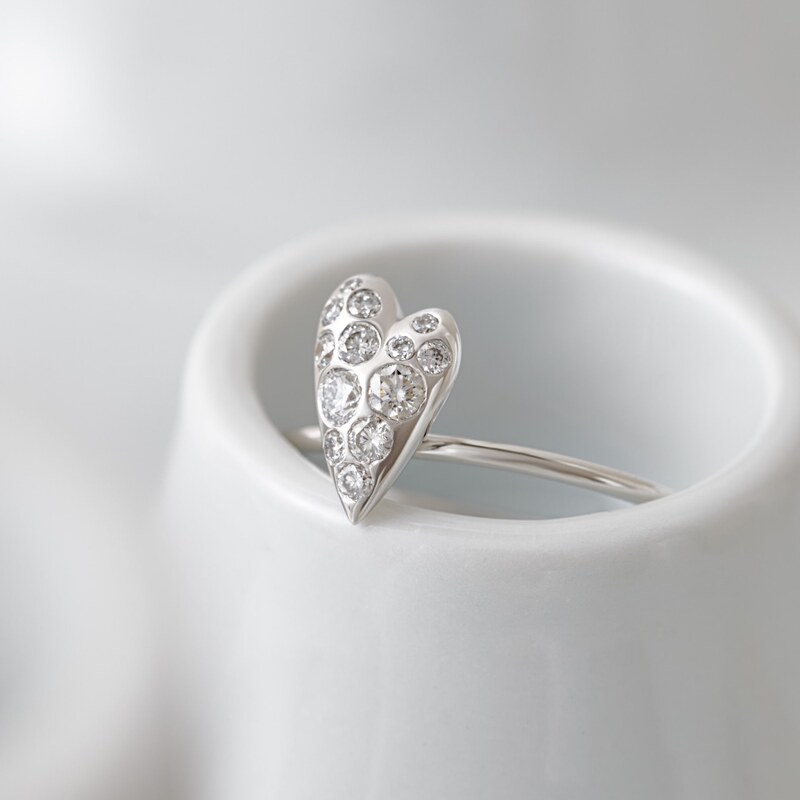 Tiami Prsten z bílého zlata s diamanty Cute Heart Sparkling