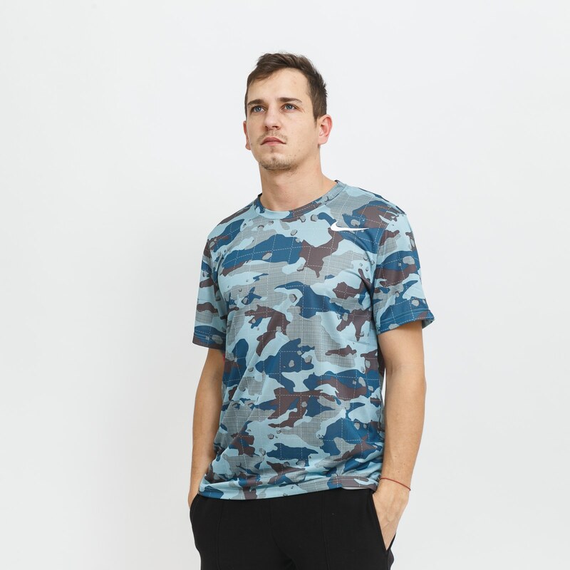 NIke Dri-FIT Legend OCEAN CUBE
