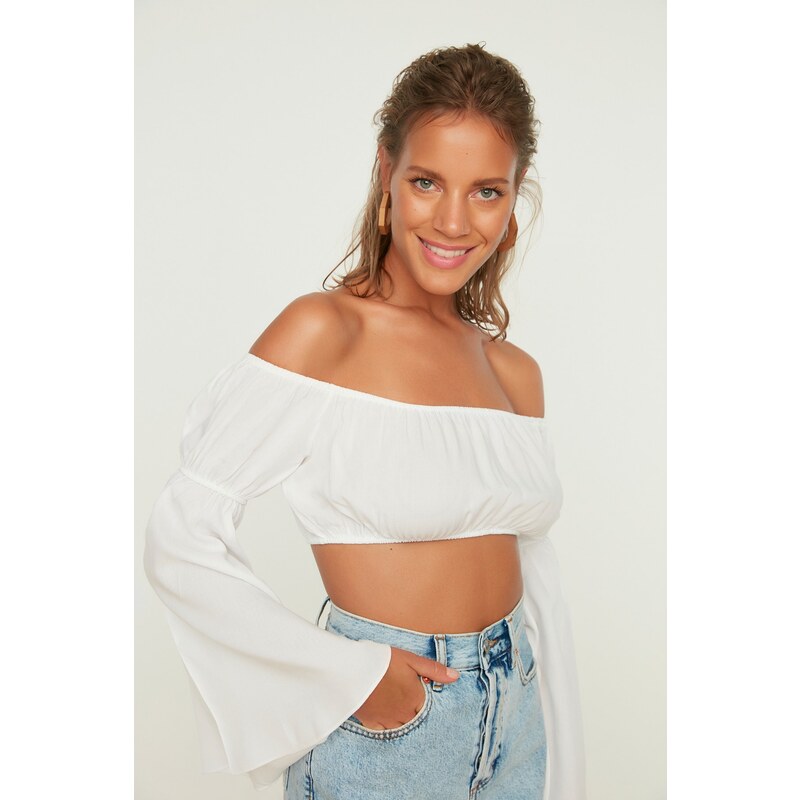 Trendyol White Long Flounce Sleeve Carmen Collar Crop Beach Blouse