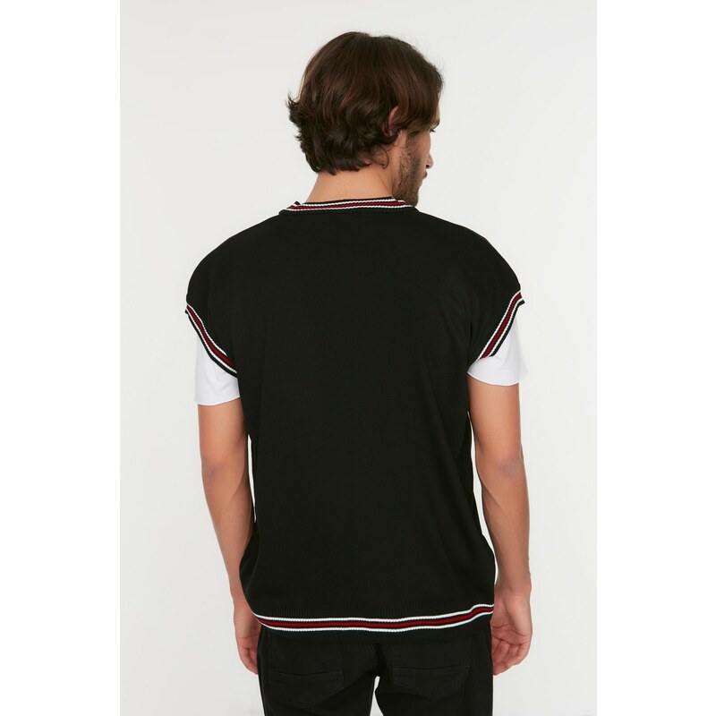 Trendyol Black Regular Fit V Neck Letter Detailed Knitwear Sweater