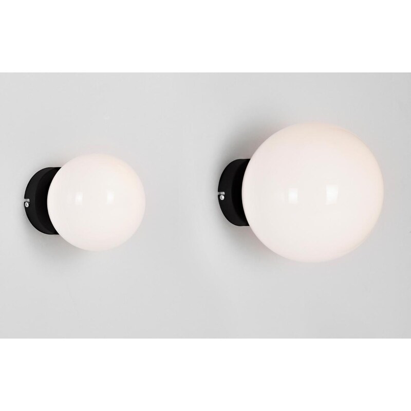 Nordic Design Bílé skleněné nástěnné světlo Manama S