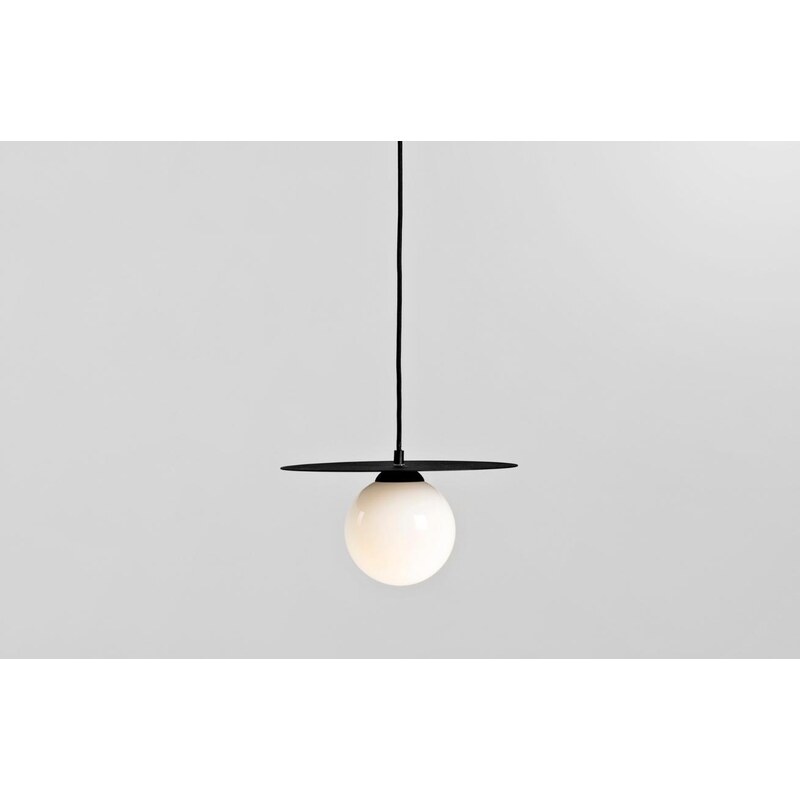 Nordic Design Černobílé skleněné závěsné světlo Lyon S