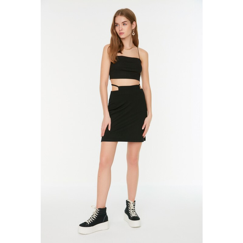 Trendyol Black Knitted Mini Skirt With Decollete