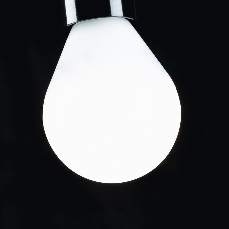 Bílá LED žárovka Kave Home E27 3W