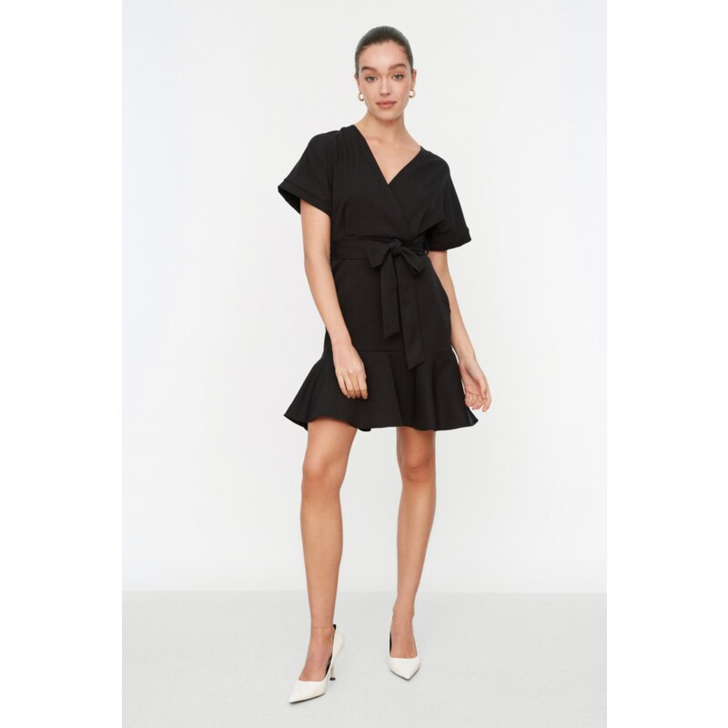 Dámské šaty Trendyol Belted 107046439