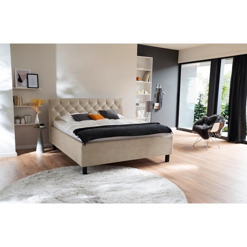 Béžová koženková dvoulůžková postel Meise Möbel San Remo 180 x 200 cm s úložným prostorem