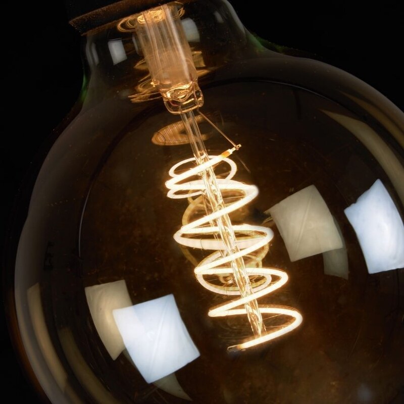 Dekorativní LED žárovka Kave Home E27 4W