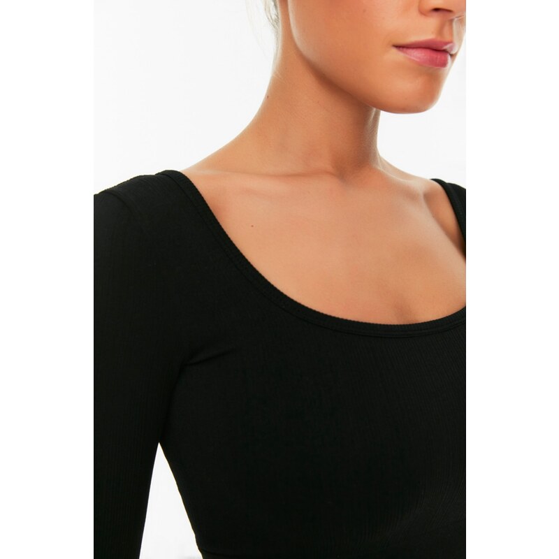 Trendyol Black Seamless/Seamless Crop Extra Stretchy Knitted Sports Top/Blouse