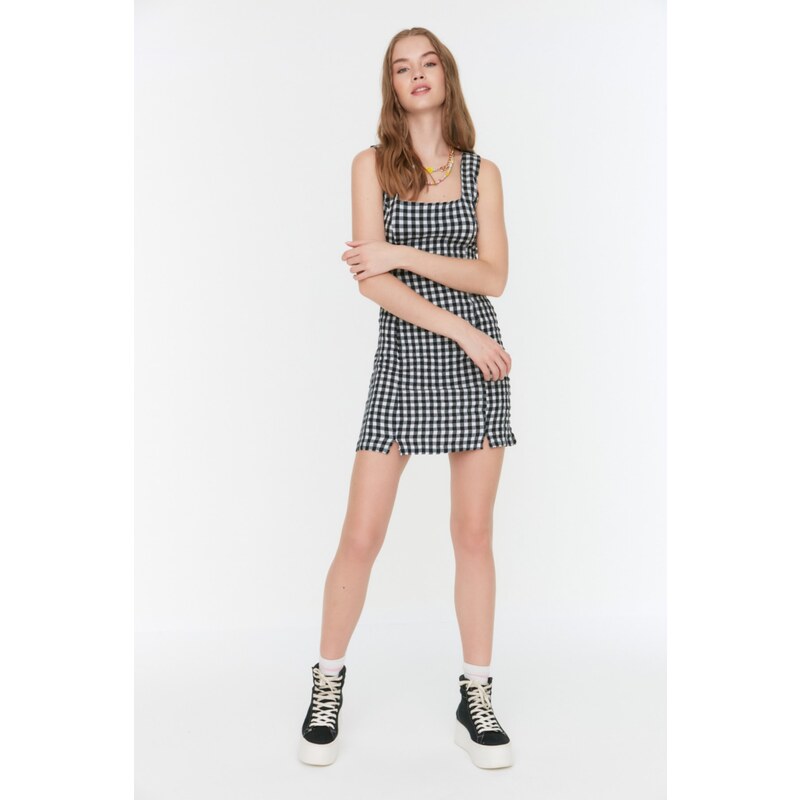 Trendyol Black Gingham Super Mini tkané šaty