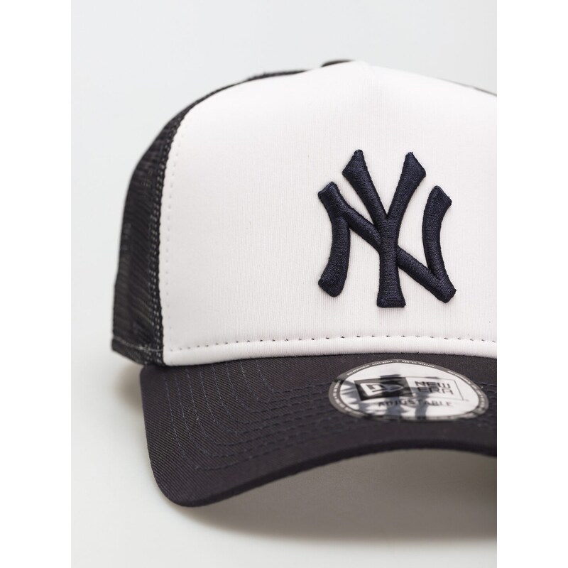 New Era Team Block Trucker New York Yankees (black/white)bílá