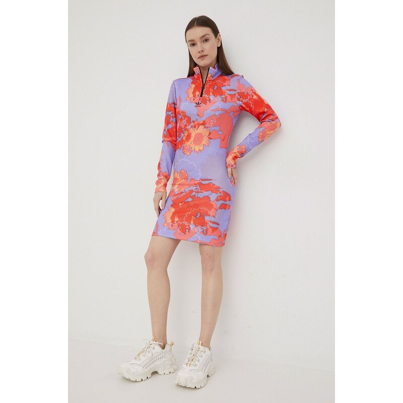 Šaty adidas Originals HC4598