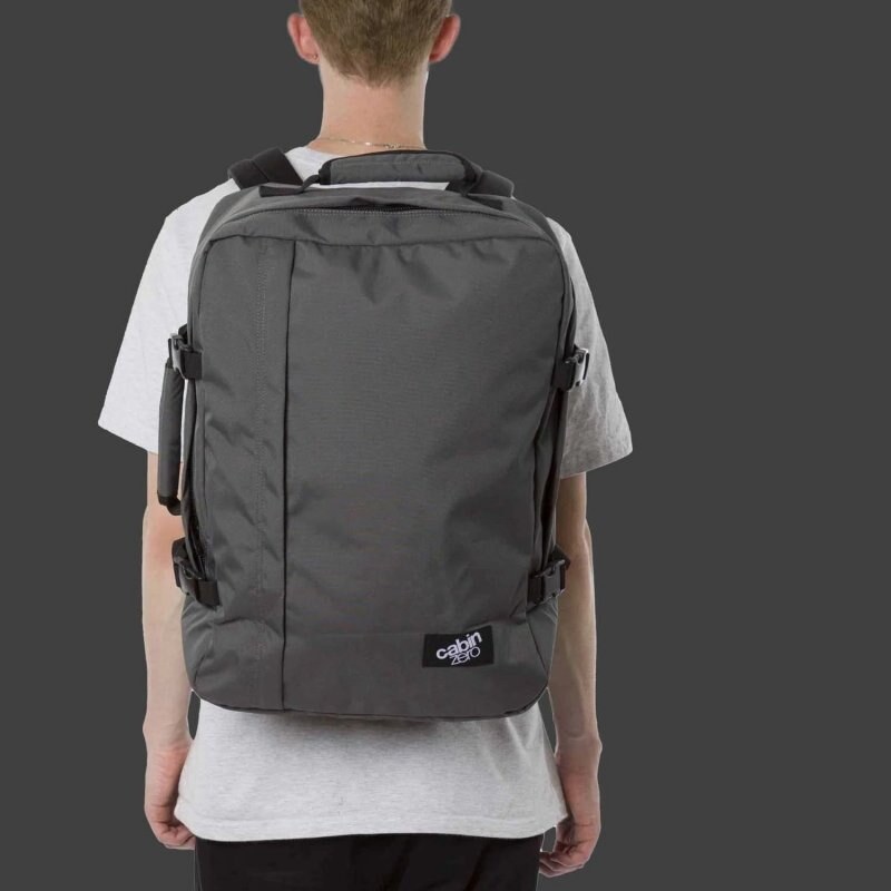 CabinZero Classic 44L ultra-light palubní batoh Original Grey