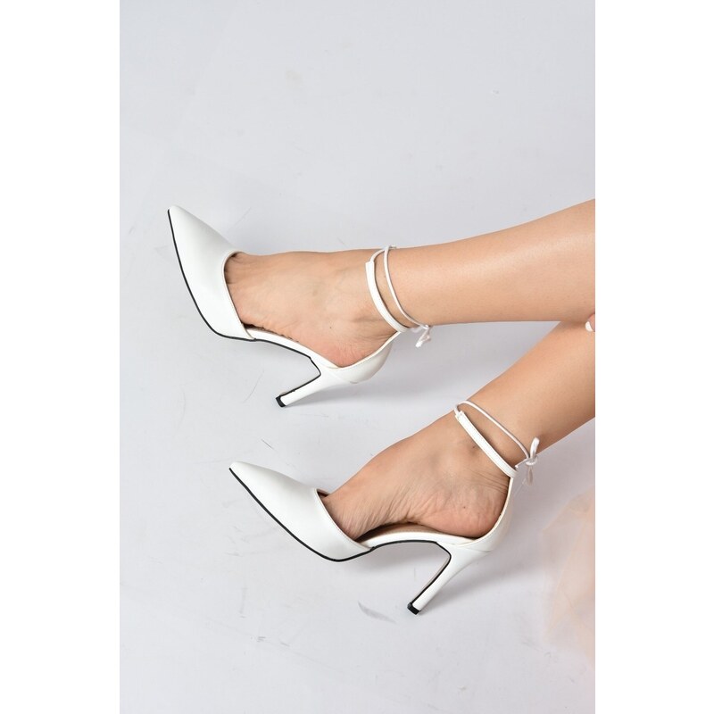 Fox Shoes Women's White Faux Leather Pointed Toe Heels Shoes