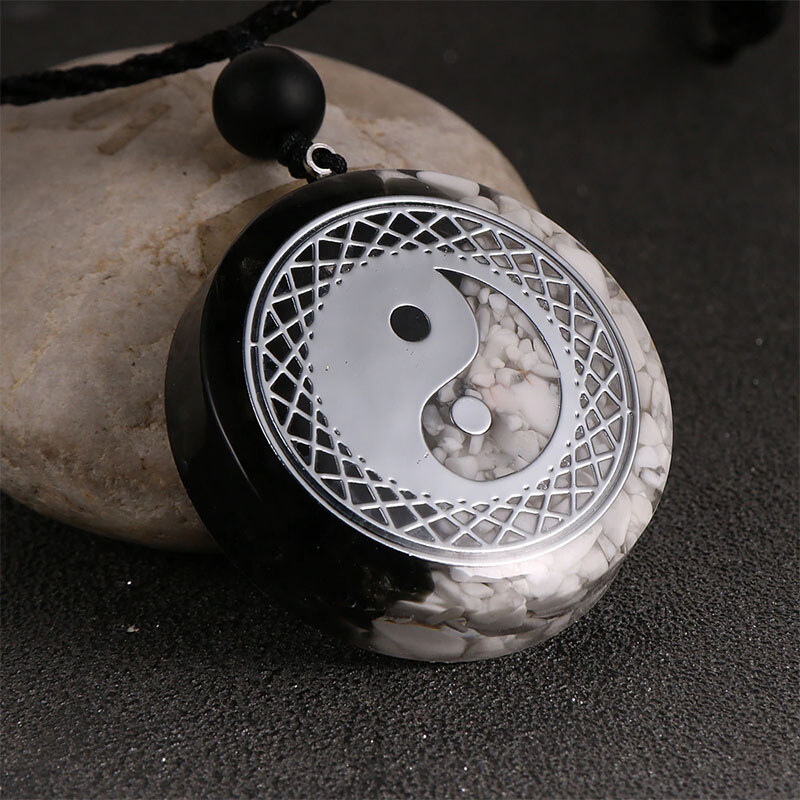 BudNej Amulet ŽIVOTNÍ SÍLA a ROVNOVÁHA z howlitu a turmalínu MN6020 69776428