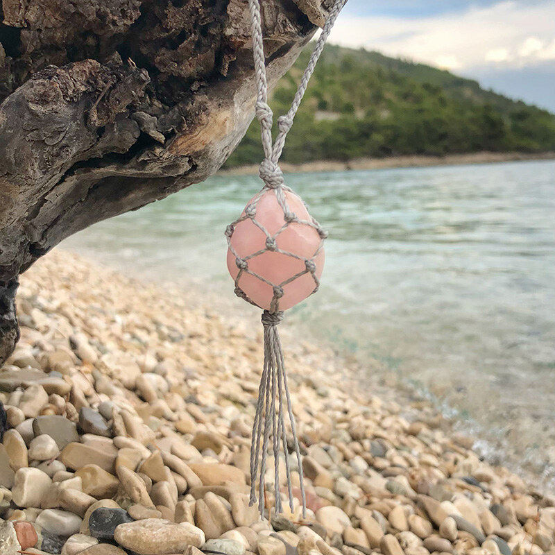 Estemia Macramé ochranný amulet do auta s růženínem 63459423