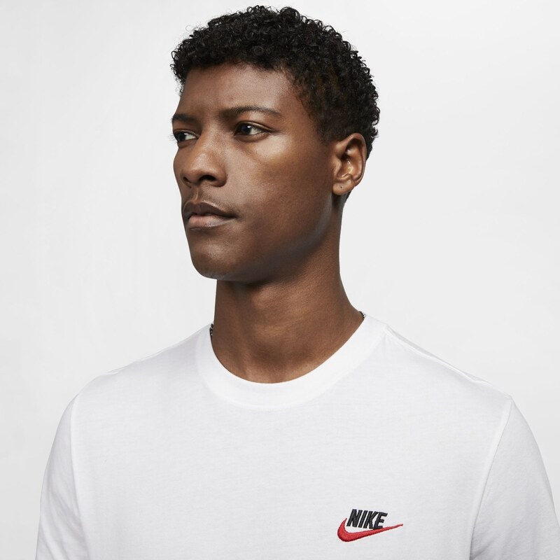 Nike Sportswear Club Men T-Shirt WHITE/BLACK/UNIVERSITY RED