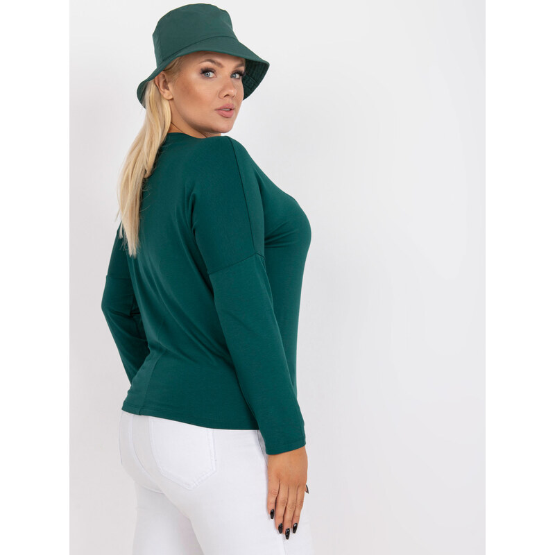 Fashionhunters Tmavě zelená obyčejná halenka plus size basic s výstřihem do V Elisa