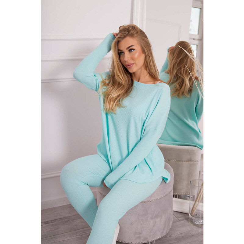 Kesi Set s oversize halenkou mint