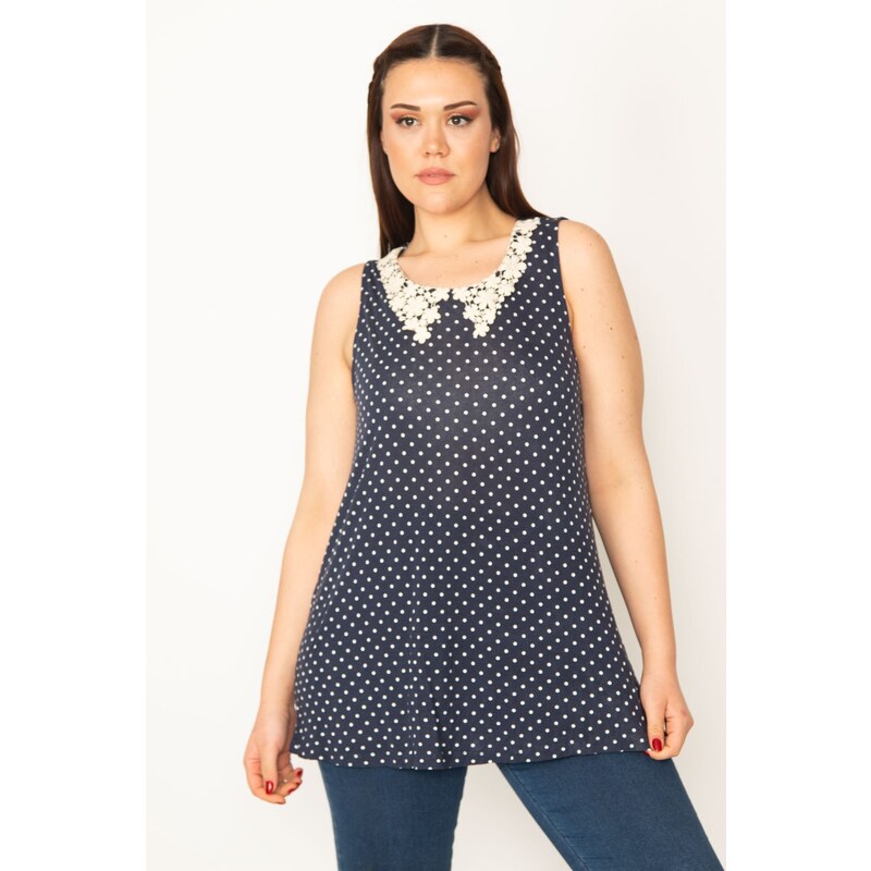 Şans Women's Plus Size Navy Blue Collar Lacy Point Pattern Blouse