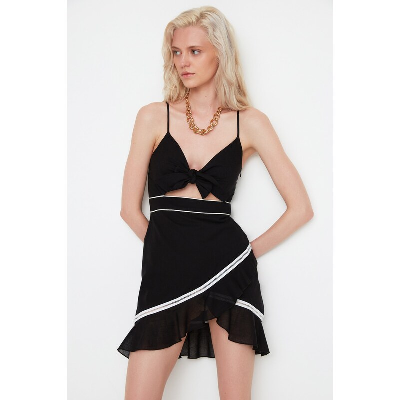 Trendyol Dress - Schwarz - Wrapover 107053210