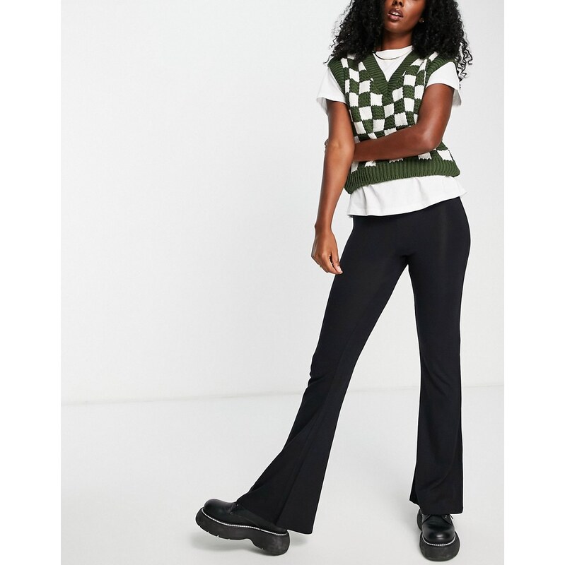 ASOS DESIGN kick flare trouser in black 113259678