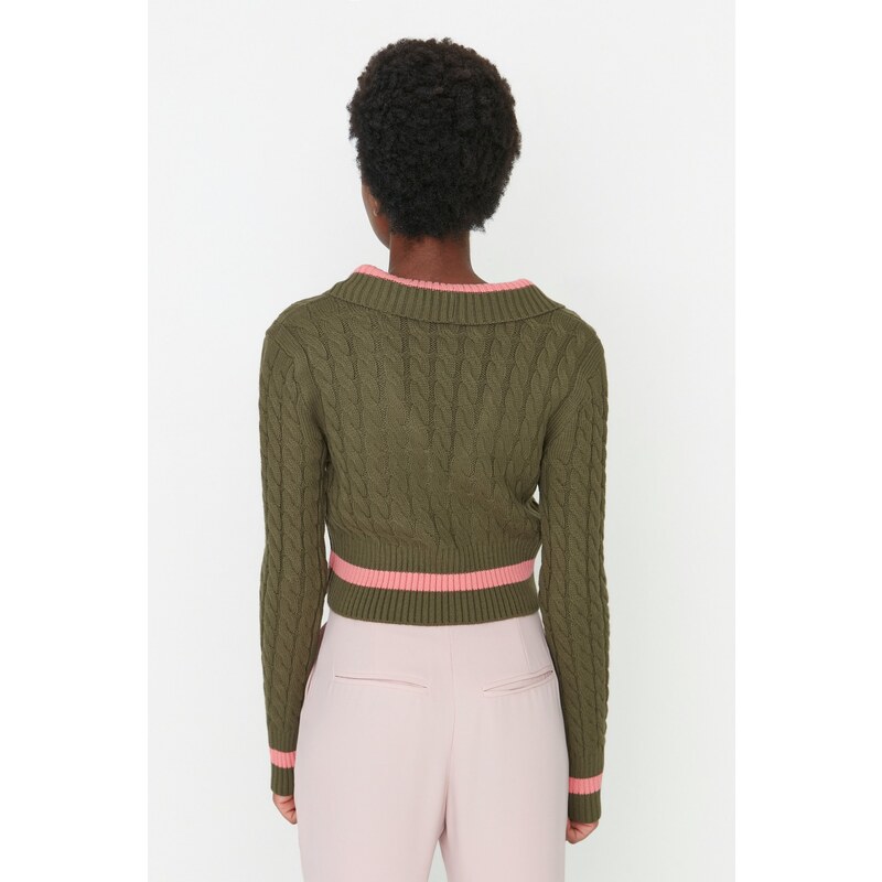 Trendyol Khaki Crop Detailní pletený svetr