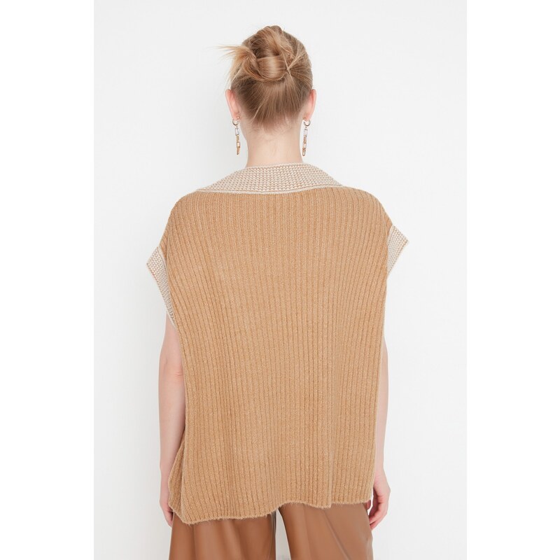 Trendyol Camel Oversize Collar Detailed Knitwear Sweater