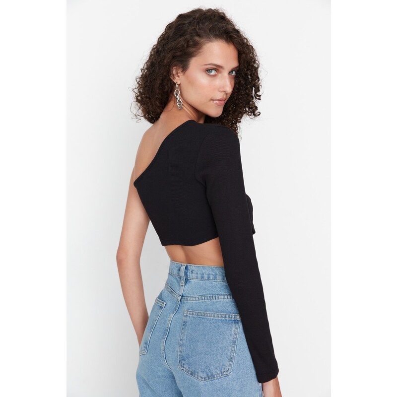 Trendyol Black Single Sleeve Fitted Knitted Blouse