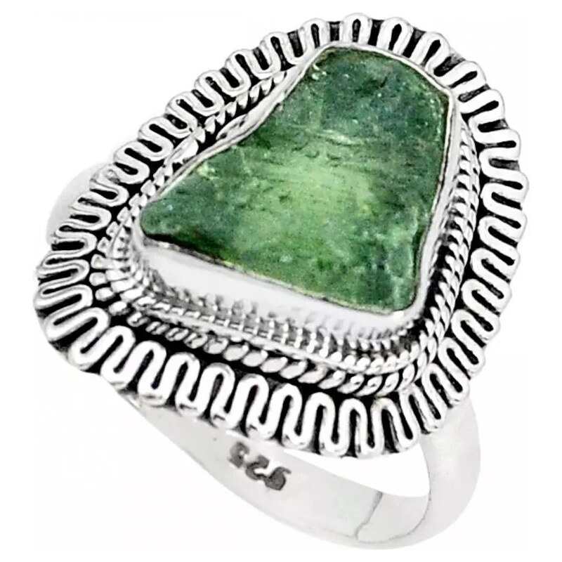 AutorskeSperky.com - Stříbrný prsten s vltavínem - S4111