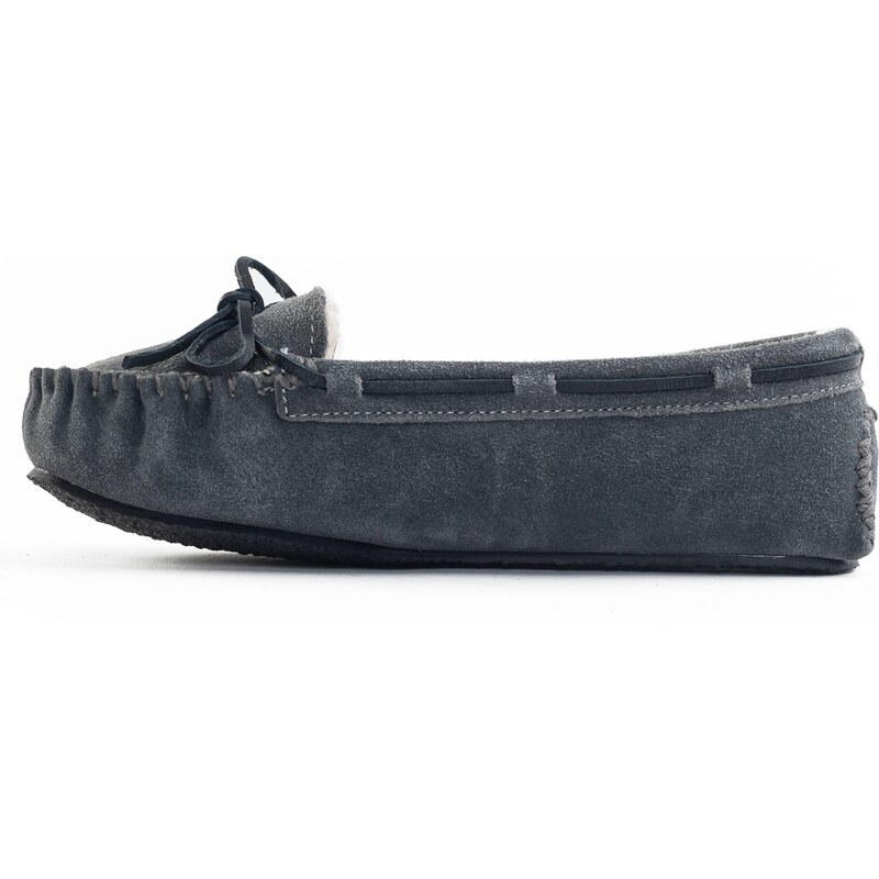Minnetonka Pantofle Cally tmavě šedá 109315129