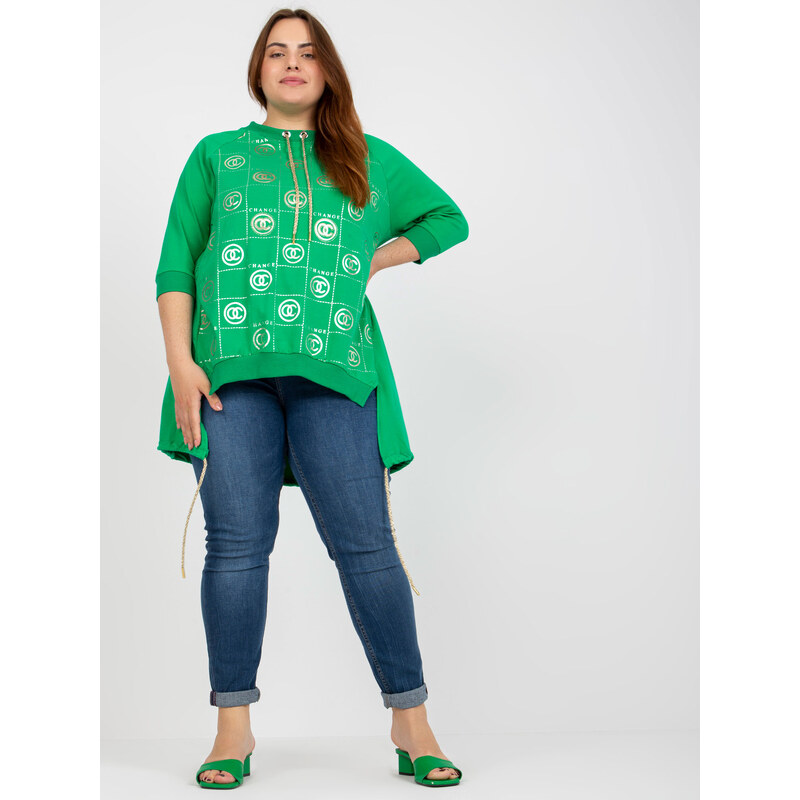 Fashionhunters Zelená asymetrická plus size halenka s aplikací