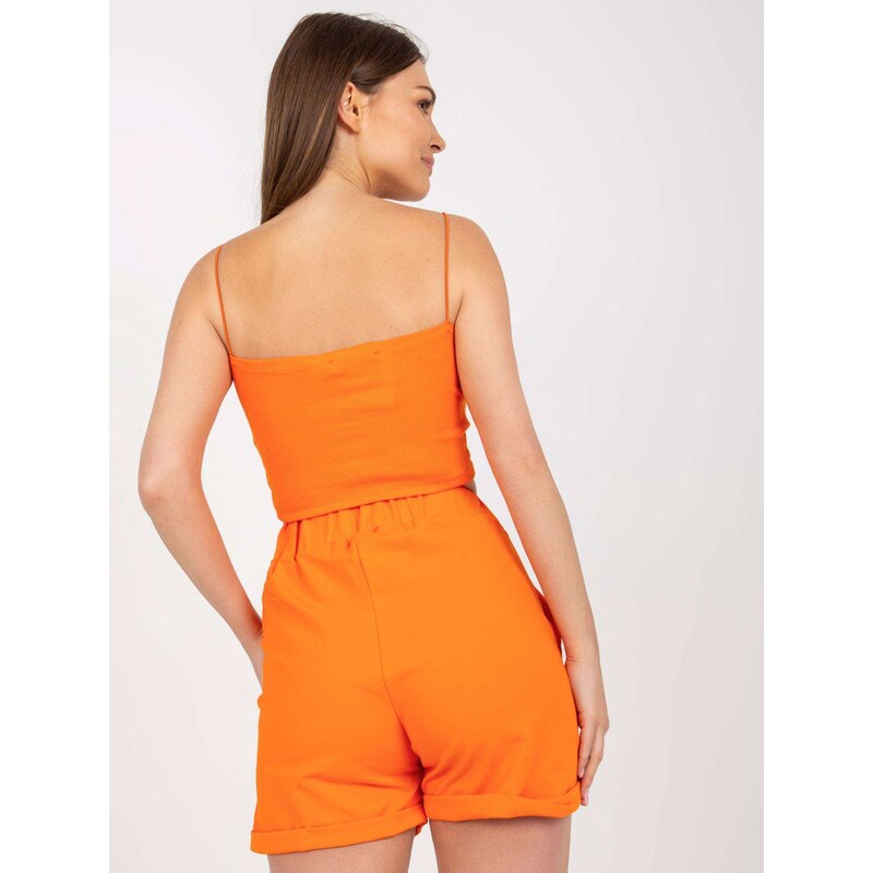 Fashionhunters Oranžové ležérní šortky s kapsami RUE PARIS