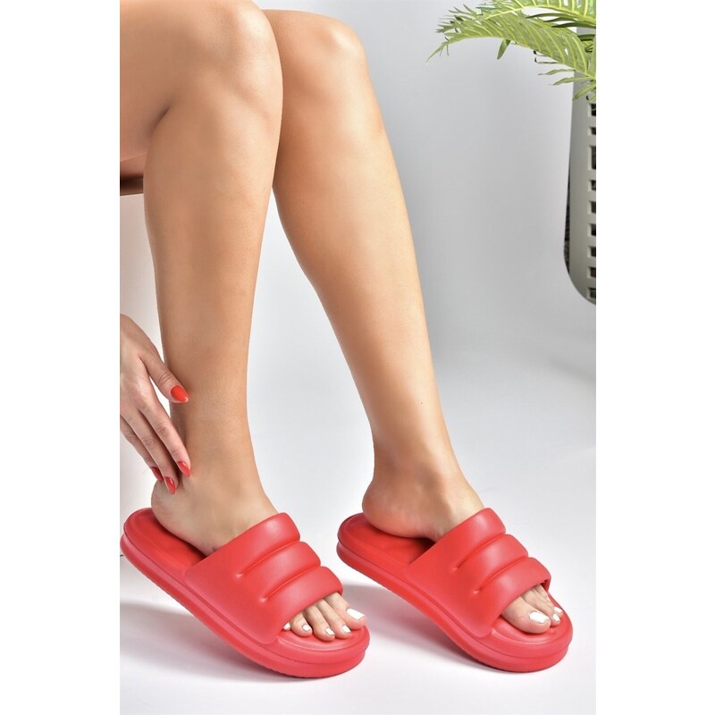 Fox Shoes Red Women's Casual/beach Slippers