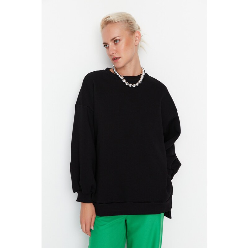 Trendyol Black Oversize/Wide fit with slits. Thick Fleece Inside Knitted Sweatshirt