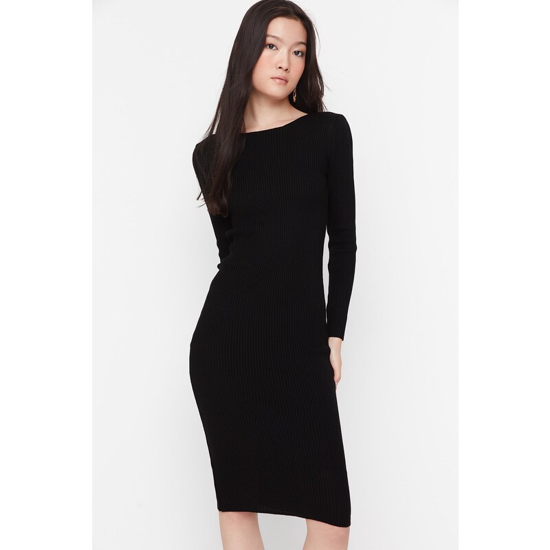 Trendyol Black Fitted Midi Knitwear Back Detailed Dress