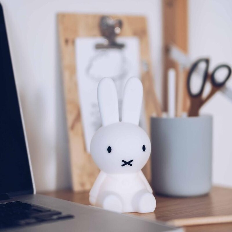 Bílá plastová dětská LED lampa Mr. Maria Miffy 11 cm