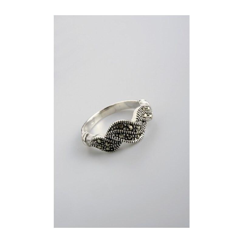 Stříbrný prsten s markazitem PM013