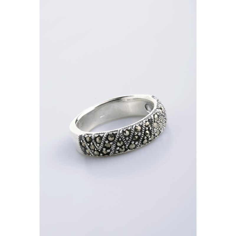 Stříbrný prsten s markazitem PM017