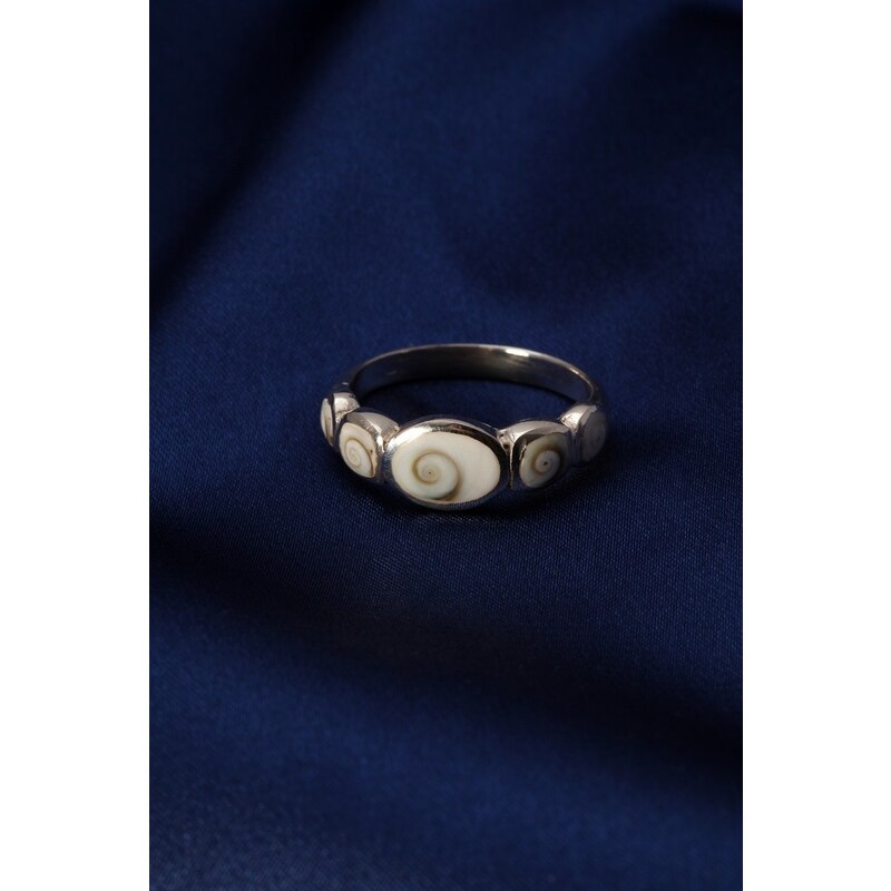 Stříbrný prsten s perletí PB012