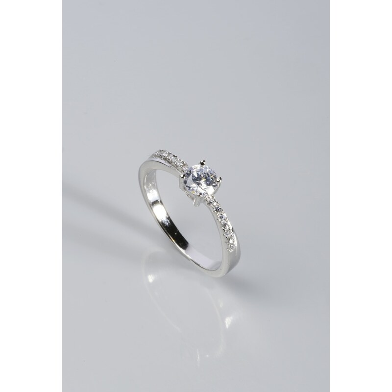 Stříbrný prsten s kubickými zirkony PK055