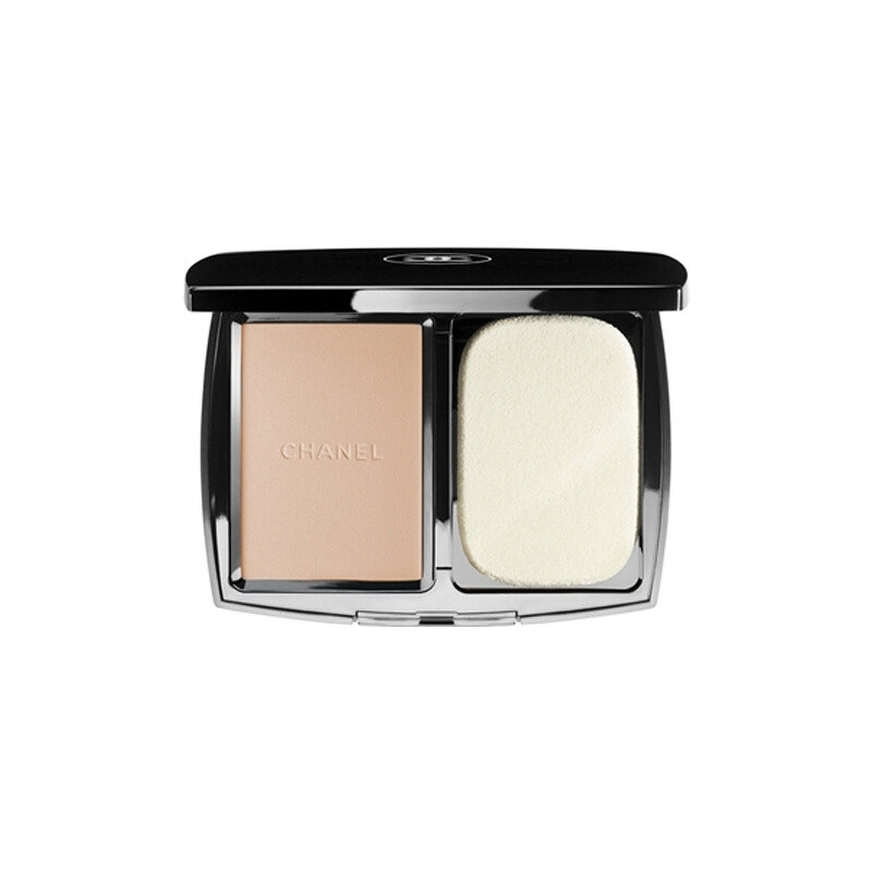 Chanel Rozjasňující kompaktní make-up Vitalumiére Éclat SPF 10 (Comfort Radiance Compact Makeup) 13 g 20 Beige