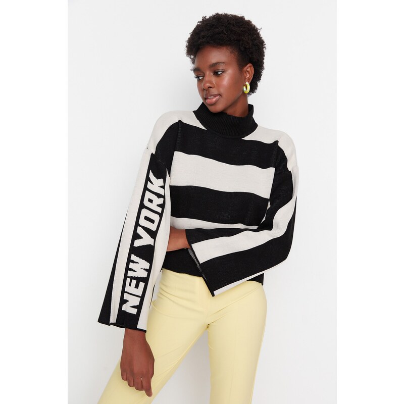 Trendyol Black Color Block Knitwear Sweater