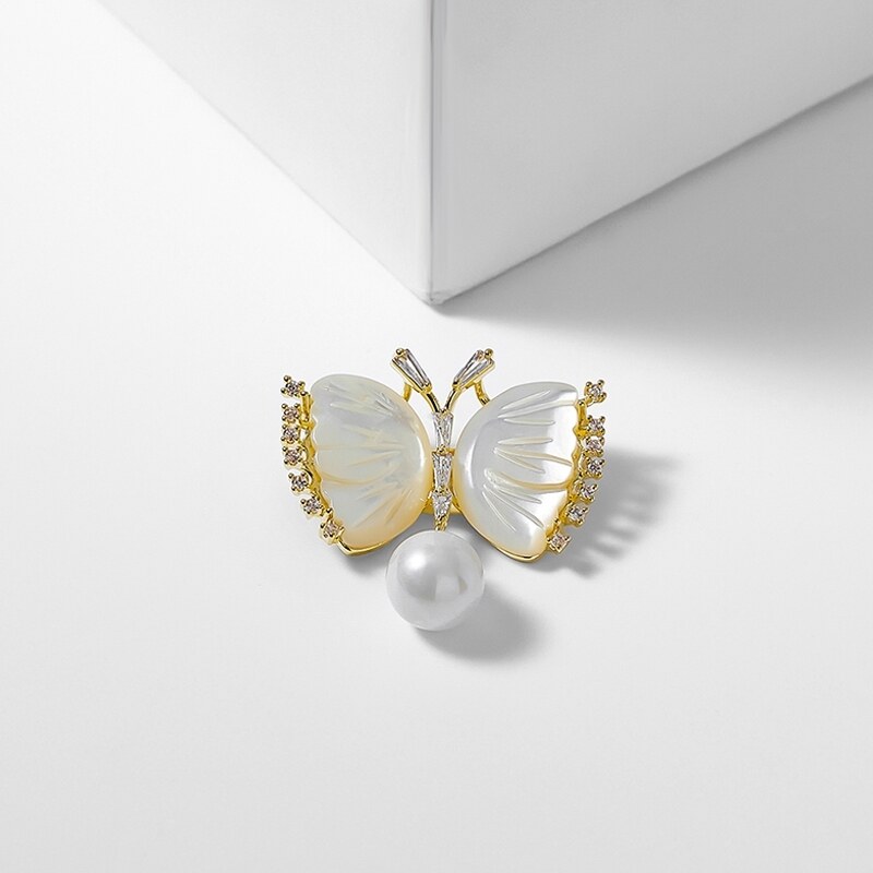 Éternelle Brož s perlou Luren - motýl
