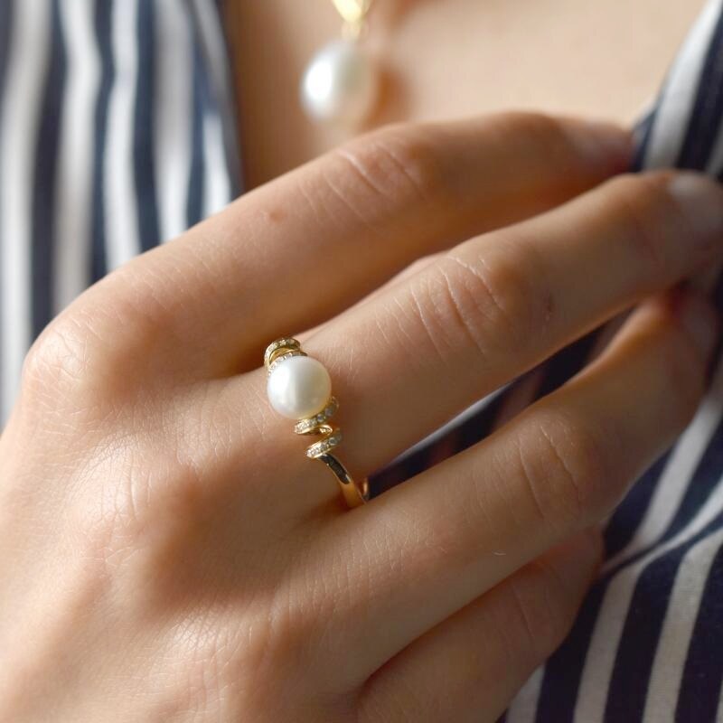 Eppi Zlatý prsten s perlou a diamanty Geeta