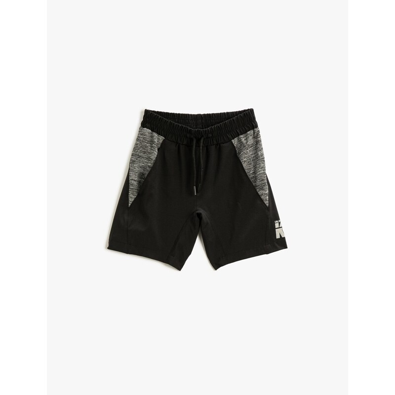 Koton Two-Tone Shorts with a Relaxed Cut Halterneck